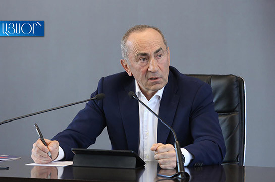 Состоялось заседание совета фракции «Армения» под председательством Роберта Кочаряна