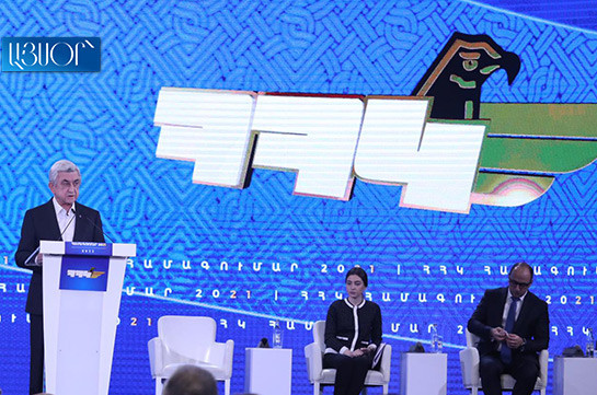 Սերժ Սարգսյանը վերընտրվեց «Հանրապետական» կուսակցության նախագահի պաշտոնում