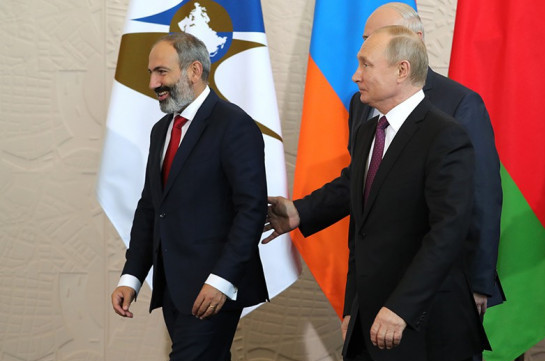 Путин и Пашинян обсудили ситуацию в Казахстане и Карабахе