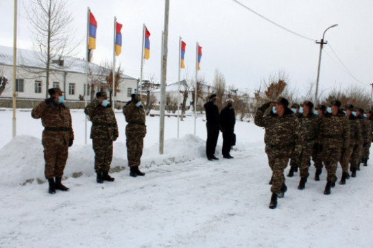 Армянские миротворцы вернулась из Косово