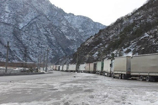 Ստեփանծմինդա-Լարս ավտոճանապարհը փակ է բեռնատարների համար. ռուսական կողմում կա մոտ 50 կուտակված բեռնատար ավտոմեքենա