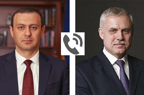 Секретарь СБ Армении и генсек ОДКБ обсудили ситуацию на границе Армении и Азербайджана