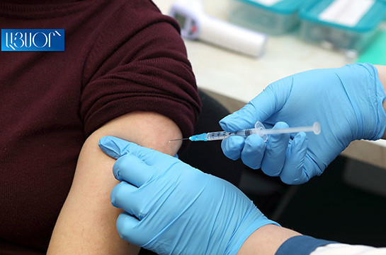 Бустерной дозой могут вакцинироваться лица в возрасте 18 лет и старше – Анаит Аванесян