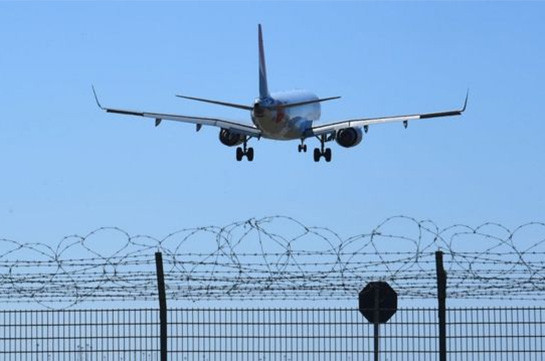 В Армении арестован самолет российской авиакомпании – глава Минтранса