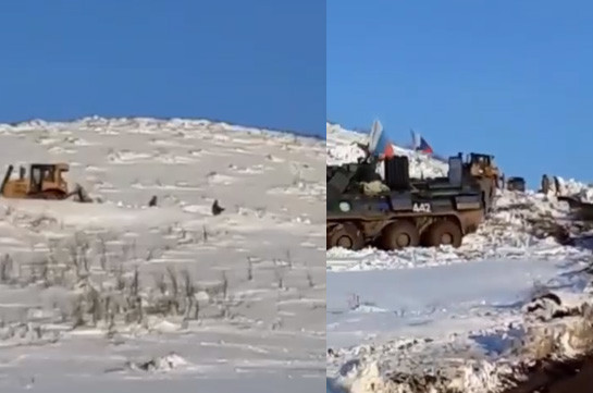 Азербайджанцы, в присутствии российских миротворцев, экскаватором прокладывают дорогу к высоте Караглух (Видео)