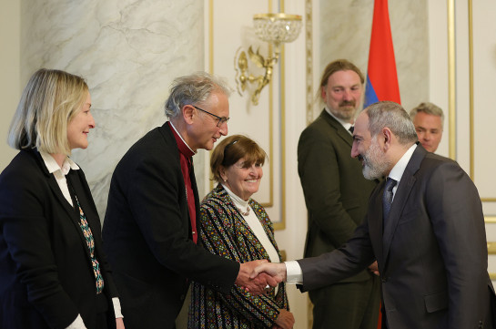 Никол Пашинян принял делегацию во главе с руководителем группы дружбы Великобритания-Армения парламента Соединенного Королевства