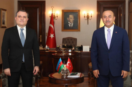 Ադրբեջանի և Թուրքիայի արտգործնախարարները մտքեր են փոխանակել Հարավային Կովկասում իրավիճակի և եռակողմ հայտարարությունների իրագործման վերաբերյալ