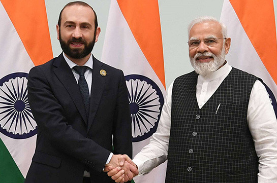 Арарат Мирзоян встретился с премьер-министром Индии