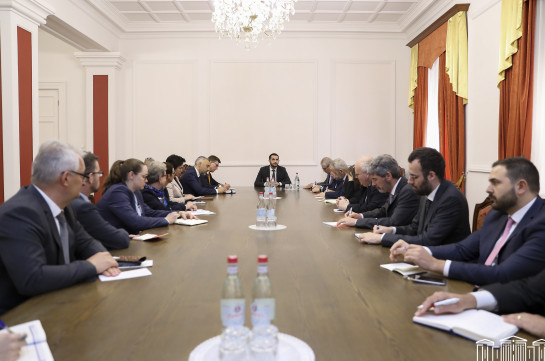 Ереван заявил о необходимости международного содействия в вопросе урегулирования отношений с Анкарой