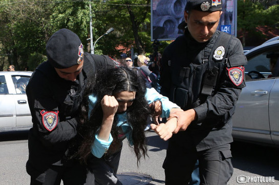 Երևանի տարբեր հատվածներից ոստիկանության բաժիններ է բերման ենթարկվել 414 քաղաքացի