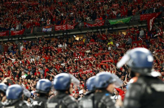 Փարիզում ձերբակալվել է ֆուտբոլի շուրջ 40 երկրպագու