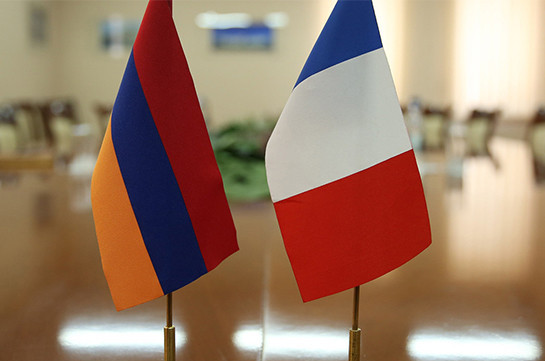 Армения и Франция обсуждают сотрудничество в оборонной сфере