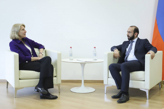 Мирзоян заявил помощнику госсекретаря США о необходимости возобновления мирных переговоров по Карабаху в формате МГ ОБСЕ
