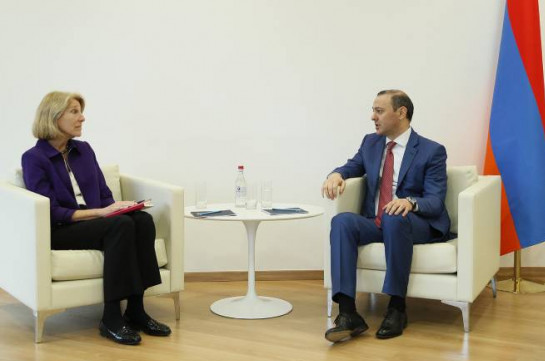 Армен Григорян представил помощнику госсекретаря США ситуацию с региональной безопасностью