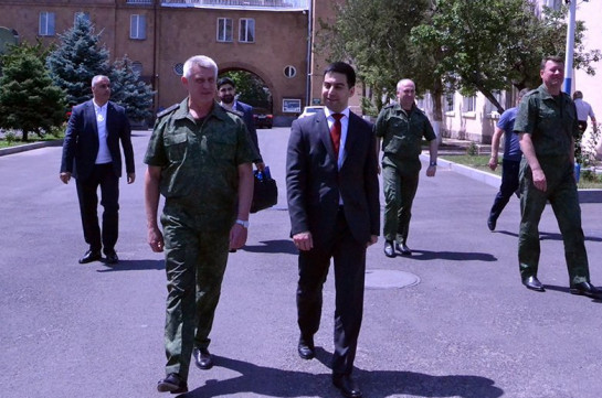 Рустам Бадасян посетил Пограничное управление ФСБ России в Армении