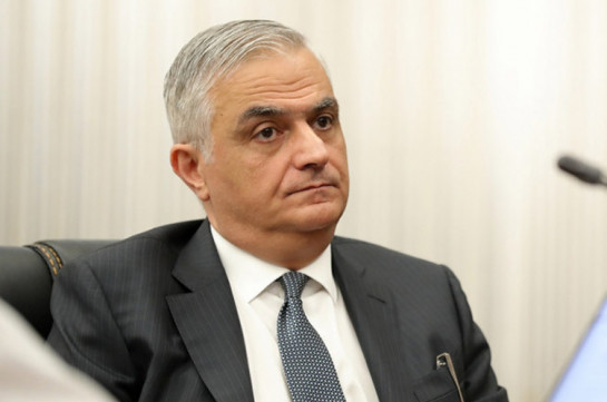Bице-премьер  Армении заявил о сближении с Баку по некоторым вопросам разблокировки коммуникаций