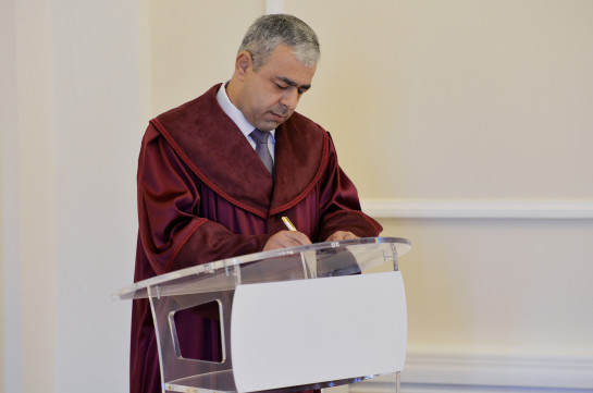 Հանրապետության նախագահի նստավայրում տեղի է ունեցել դատավորի երդման արարողություն