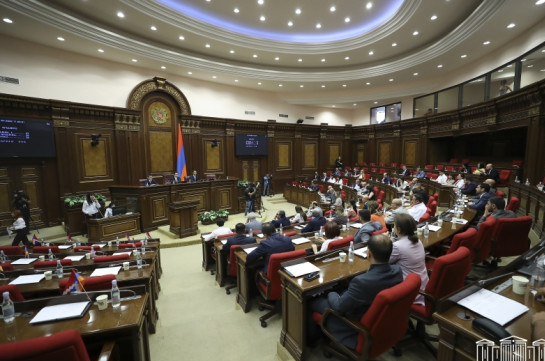 «Гражданский договор» не будет обращаться в Конституционный суд по вопросу лишения мандатов парламентской оппозиции