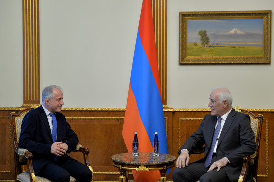 Президент Армении принял представителей Фонда Аденауэра