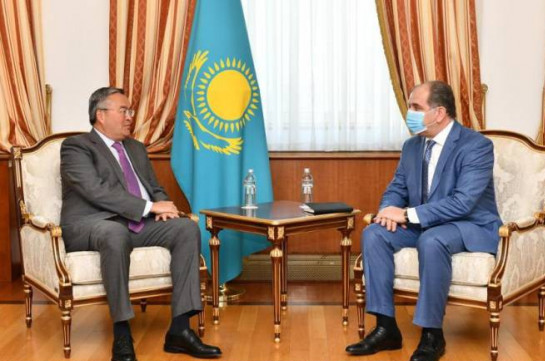 Посол Армен Гевондян и глава МИД Казахстана обсудили перспективы сотрудничества