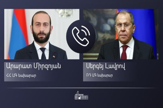 Главы МИД Армении и России обсудили договоренности по Карабаху