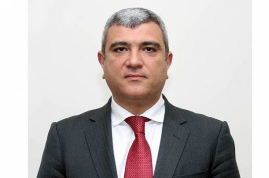 Левон Минасян освобожден от должности начальника Службы государственного протокола