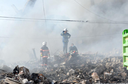 Число без вести пропавших в результате взрыва в ТЦ «Сурмалу» достигло 21 человек