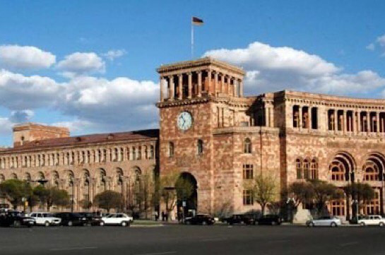 Երևանը չի մեկնաբանում Ալիևի օգնականի հայտարարությունը
