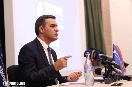 Арман Татоян представил на конференции в Лос-Анджелесе доказательства военных преступлений Азербайджана
