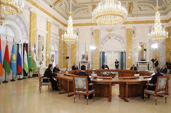 Никол Пашинян принял участие в неформальной встрече руководителей государств–участников СНГ