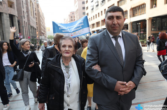 Երևանում անցկացվել է «Քոնն է ընտրությունը, ընտրի՛ր առողջությունը» խորագրով հանրային արշավը