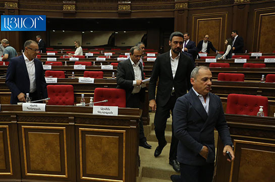 Армянская оппозиция возвращается в парламент