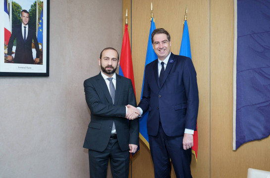 Арарат Мирзоян и Оливье Бешт обсудили перспективы развития двустороннего сотрудничества