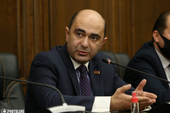 Граждане Армении должны путешествовать в страны ЕС без шенгенских виз: мяч находится на поле ЕС – Эдмон Марукян