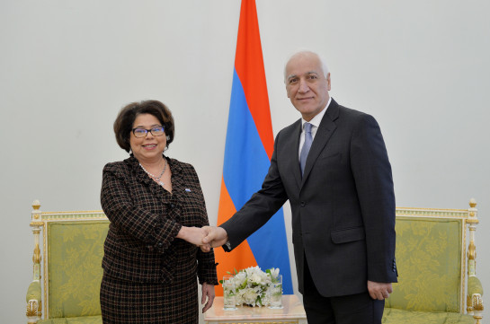Ваагн Хачатурян принял верительные грамоты новоназначенного посла Никарагуа в Армении