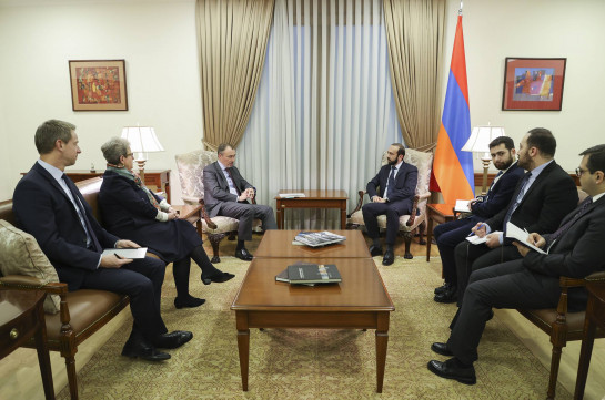 Արարատ Միրզոյանը Տոյվո Կլաարի հետ քննարկել է Հայաստանի և Ադրբեջանի միջև խաղաղության պայմանագրի մշակմանը վերաբերող հարցեր