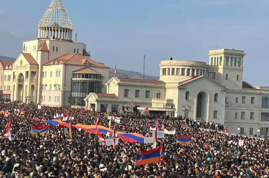 Тигран Абрамян: Достойное поведение Арцаха и воля к преодолению испытаний любой ценой – смирительная рубашка для властей Армении