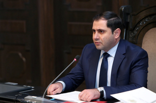 Сурен Папикян сообщил об обстоятельствах возгорания в казарме воинской части