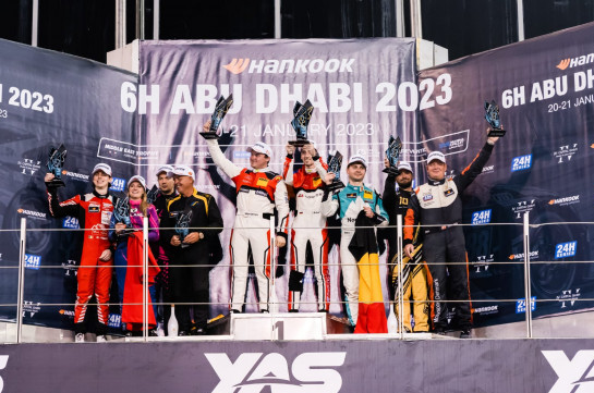 Армянский автогонщик победил в Абу-Даби