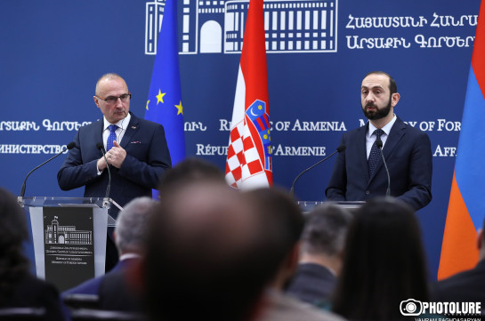 Глава МИД Хорватии: Миссия ЕС - временный инструмент, который не гарантирует статус-кво