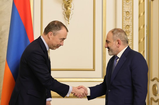 Пашинян и Клаар обсудили процесс урегулирования армяно-азербайджанских отношений