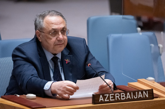 Азербайджан требует от Армении восемь приграничных сел