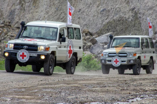 Азербайджан не разрешает машинам МККК перевозить больных из Арцаха в Армению