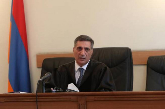Судья Армен Даниелян заверяет, что не подвергается давлению