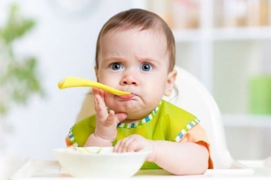Nutrition in infancy.  When to introduce complementary foods?