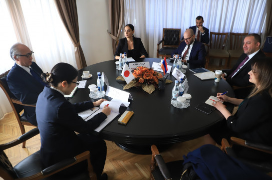 Керобян представил послу Японии проект строительства «сухого порта» в Армении