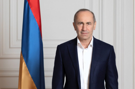 Роберт Кочарян: Надеюсь Армянская армия оправится и вернет себе былую славу и мощь