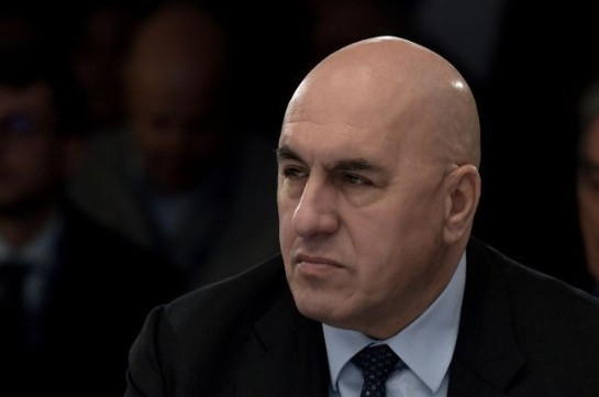 Министр обороны Италии призвал избегать сенсационных заявлений наподобие отправки войск НАТО в Украину