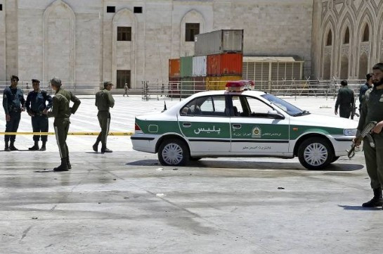 При нападении террористов на юго-востоке Ирана погибли 5 полицейских