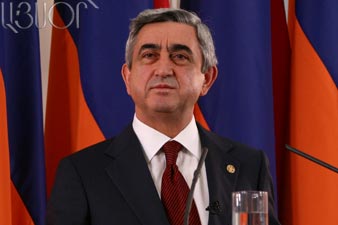 С.Саргсян: В армянской семье должен царить армянский язык 